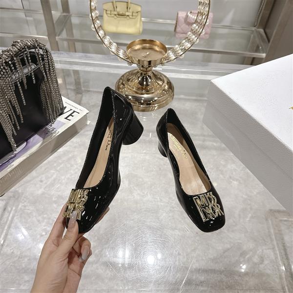 20251127171541121 270